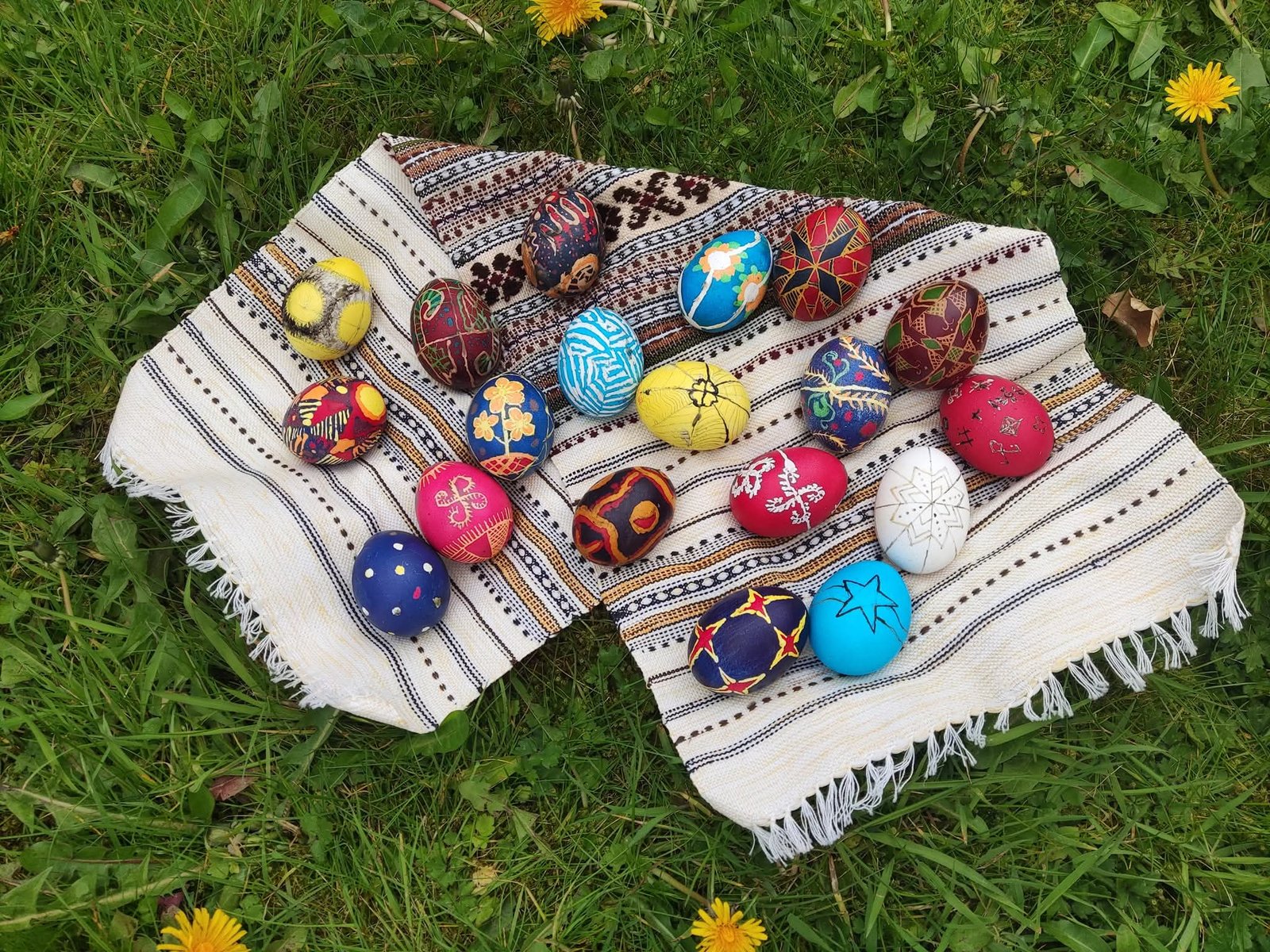 Eggs painting class 2023